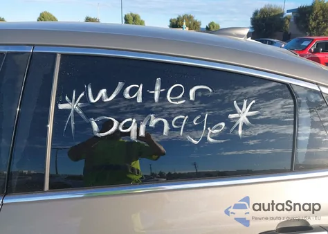 2017 Chevrolet Malibu 1Lt из США, поврежденный, VIN 1G1ZE5ST5HF152371